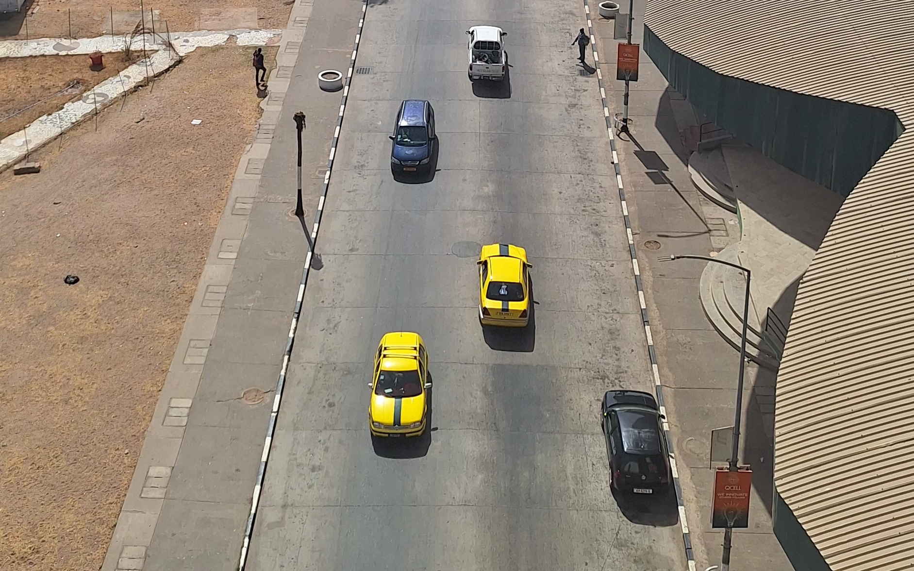Survival Gids: reizen met bush taxi, gele en groene taxi's én tuktuks in Gambia — Discover Gambia
